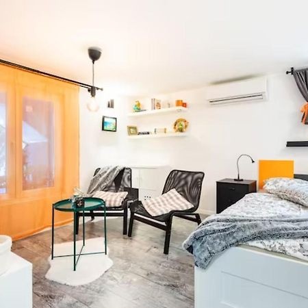 New Studio Apartment Emmy With Free Street Parking Zagreb Eksteriør billede
