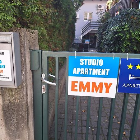 New Studio Apartment Emmy With Free Street Parking Zagreb Eksteriør billede